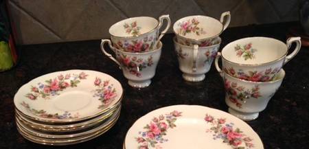 RSD79 Footed Cup & Saucer Set