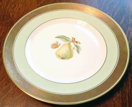 1151 Luncheon Plate