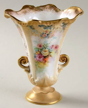 C4065 by Royal Doulton