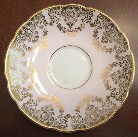RE3 Pink Saucer