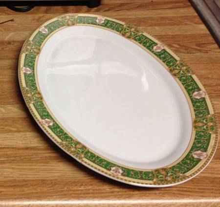 RVG6 14" Oval Serving Platter