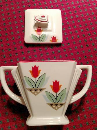 Minuet Sugar Bowl & Lid