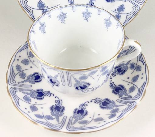 Fuschia Flat Cup & Saucer Set