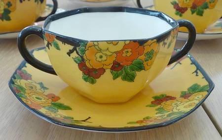 H2625 by Royal Doulton