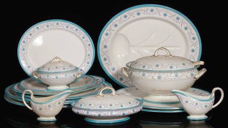 RCD212 by Royal Crown Derby