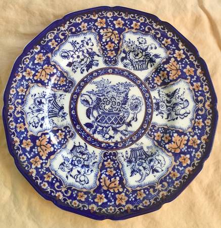 E3216 by Royal Doulton