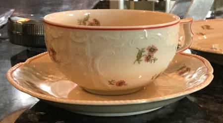 R3078 Flat Cup & Saucer Set