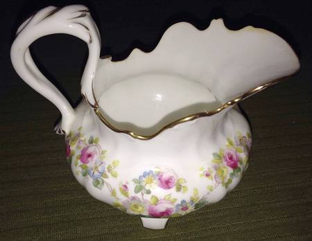 N4739 Creamer