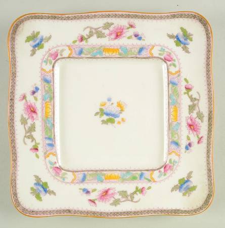 RD392 by Royal Doulton