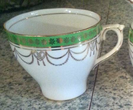 6443 Footed Cup