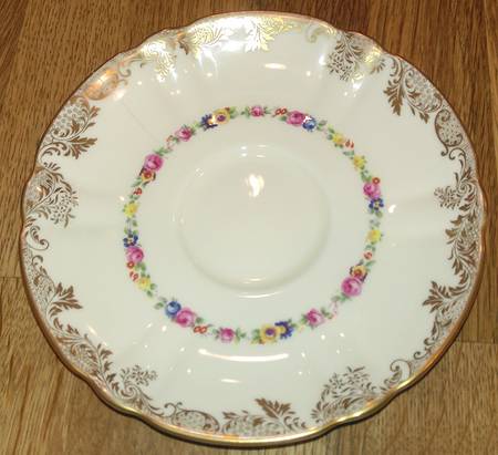 V2375 by Royal Doulton