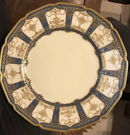 H2148 by Royal Doulton