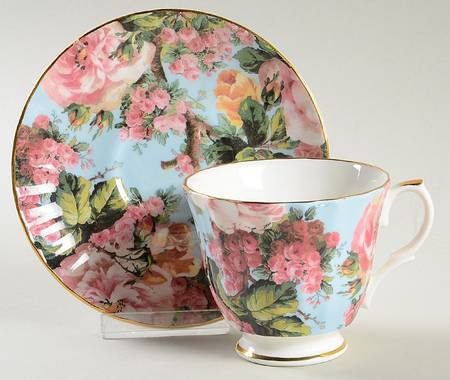 RGD15 Footed Cup & Saucer Set
