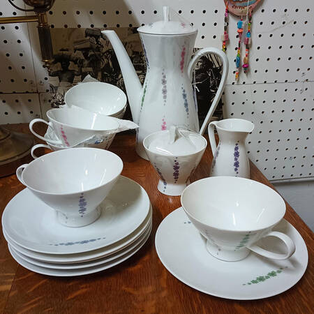 R4001 Footed Cup & Saucer Set