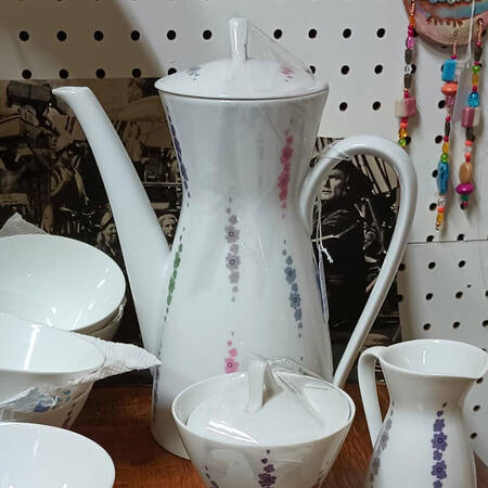 R4001 Coffee Pot & Lid