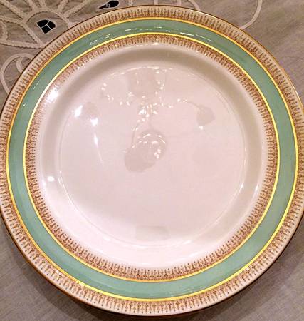 E6051 by Royal Doulton