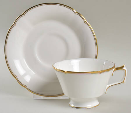 Footed Cup & Saucer Set