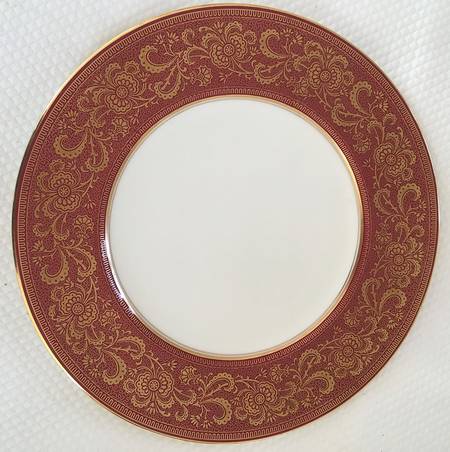 V8206 Dinner Plate