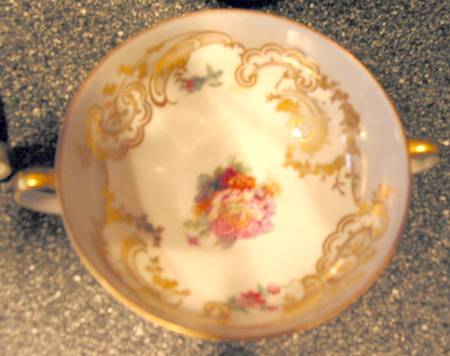 ROB509 Footed Cream Soup Bowl