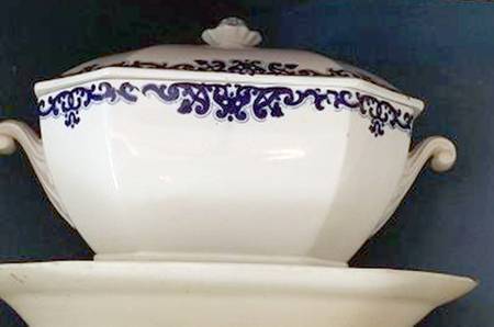 Tudor Blue Tureen &  Lid