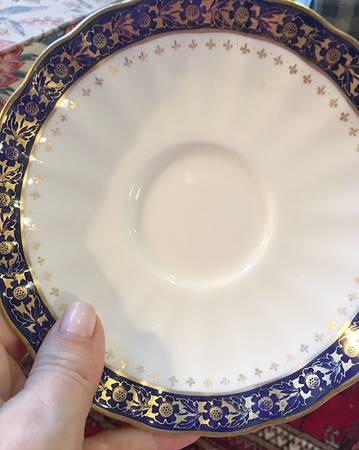 C7727 by Royal Doulton