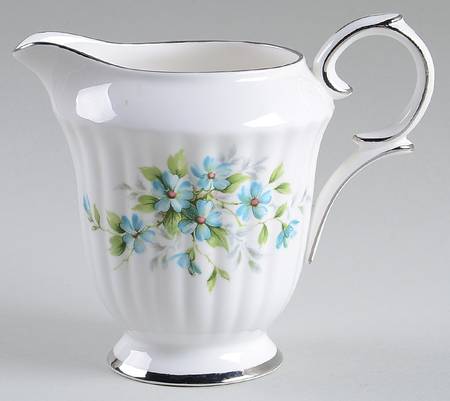 Coquette Creamer