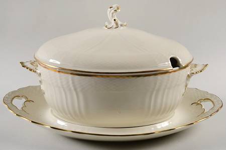 Josephine Cream Oval Tureen & Lid with Underplate