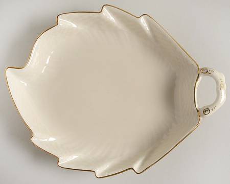 Josephine Cream Leaf Shape Pickle Dish