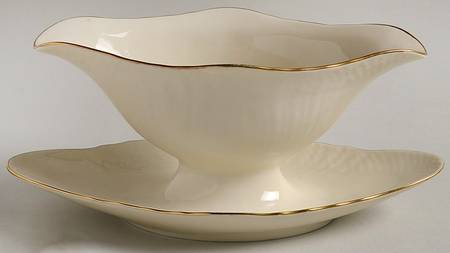 Josephine Cream Gravy Boat with Attached Underplate