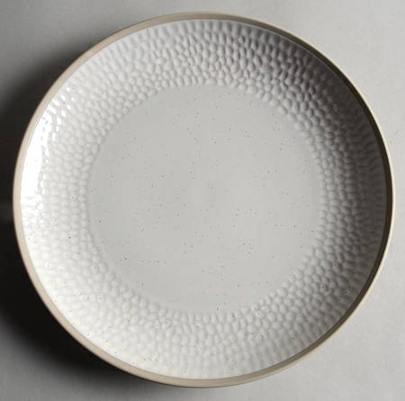 Maze Grill White Dinner Plate