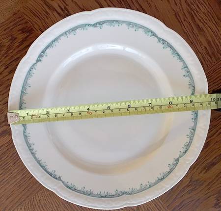 ROT358 Dinner Plate