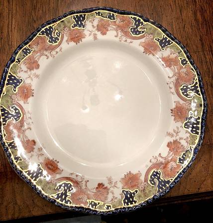 Melrose Red &amp; Green Flowers by Royal Doulton