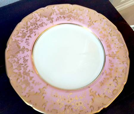 V35 by Royal Doulton