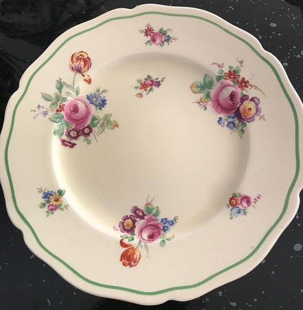 Roses by Royal Doulton