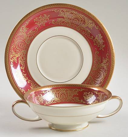 3244 Footed Cream Soup Bowl & Saucer Set