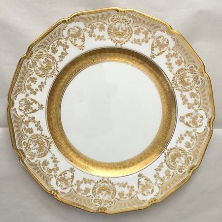 E4385 by Royal Doulton