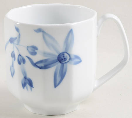 Blomst Mug by Royal Copenhagen
