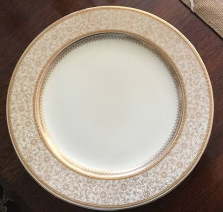 W4153 Dinner Plate