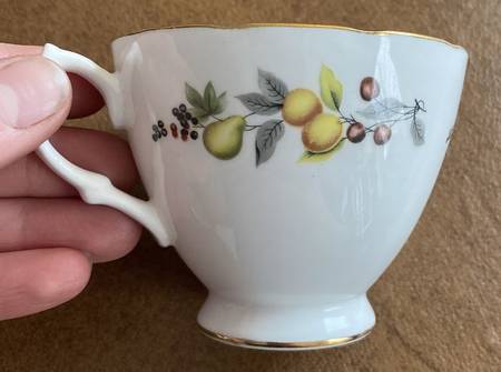 8184 Footed Cup