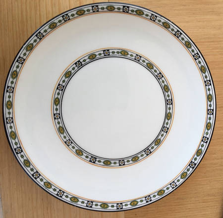 H836 by Royal Doulton