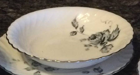 ROB512 Fruit/Dessert (Sauce) Bowl