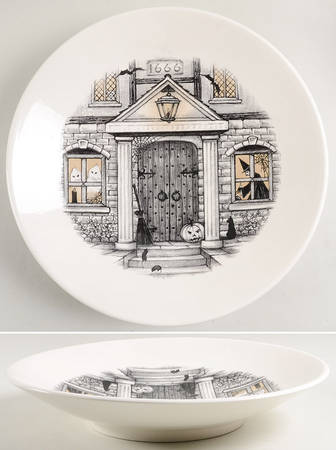 Haunted House 13" Shallow Round Bowl