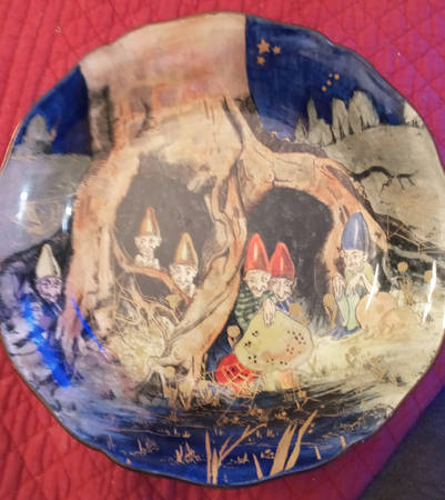 Gnomes B by Royal Doulton