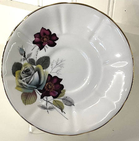1335 Saucer
