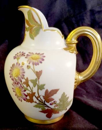 RW367 Creamer