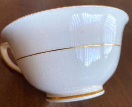 C2625 Footed Cup