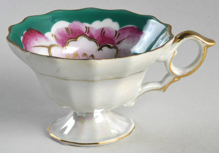 7865 Green Footed Cup