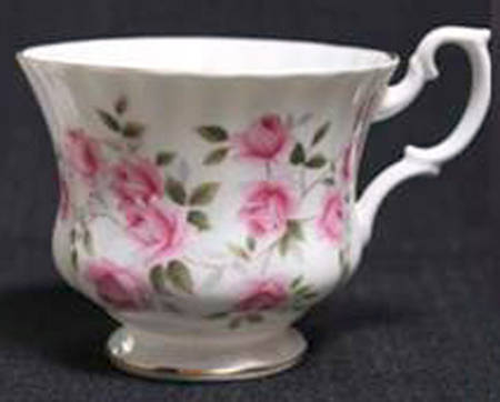 Dimity Rose Footed Cup