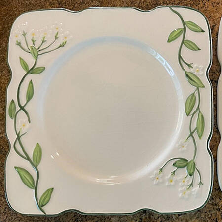 Paquerettes by Romancing Provence