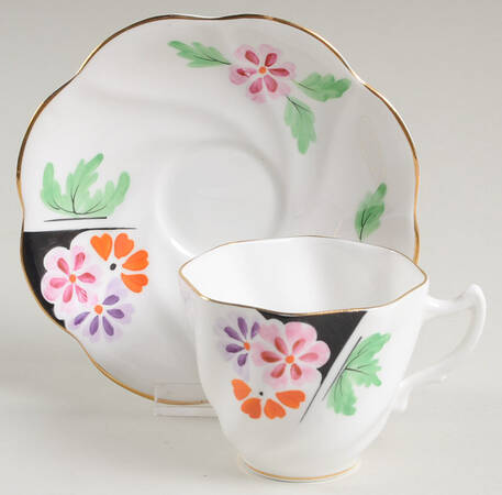 3083 Flat Cup & Saucer Set